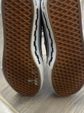 Vans White Canvas Sneakers with Gum Waffle Outsoles